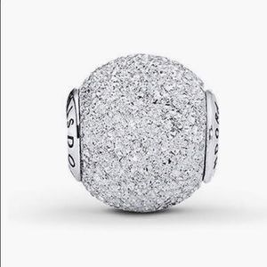 Pandora Essenes Charm